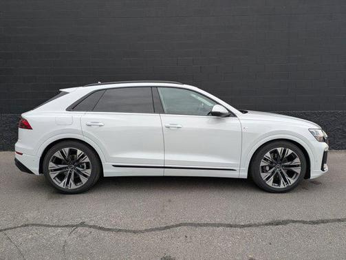 2026 Audi Q8 55 Prestige