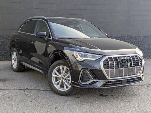 2025 Audi Q3 45 S line Premium Plus