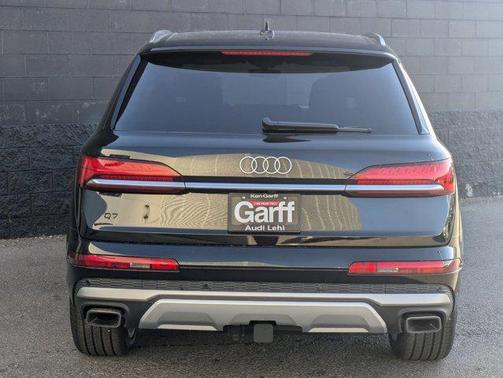 2025 Audi Q7 55 Premium Plus