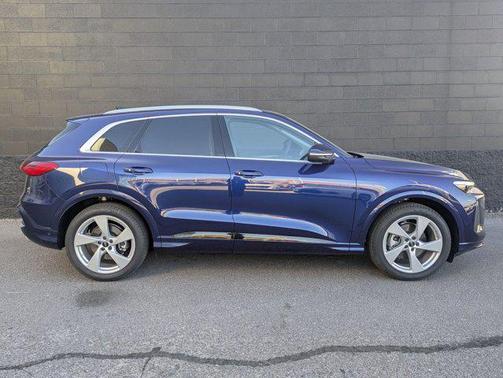 2025 Audi Q5 Prestige