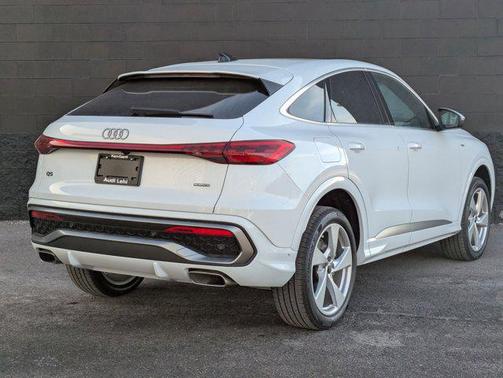 2025 Audi Q5 Premium Plus TFSI quattro S tronic