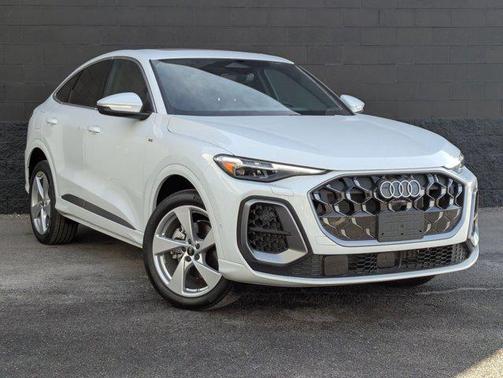 2025 Audi Q5 Premium Plus TFSI quattro S tronic