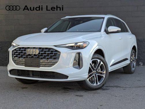 2025 Audi Q5 Premium TFSI quattro S tronic