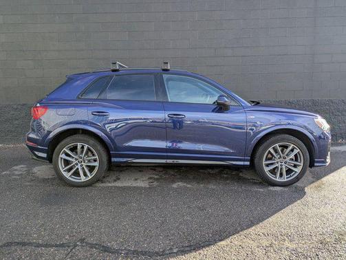 2024 Audi Q3 45 S line Premium Plus