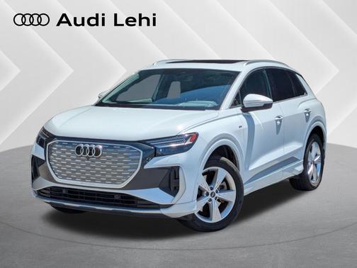 Glacier White Metallic 2023 Audi Q4 e-tron Prestige 50 quattro
