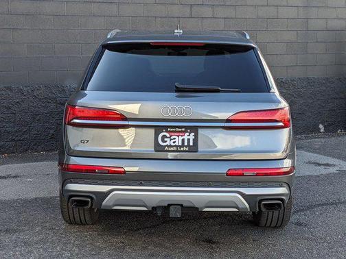 2025 Audi Q7 55 Premium Plus