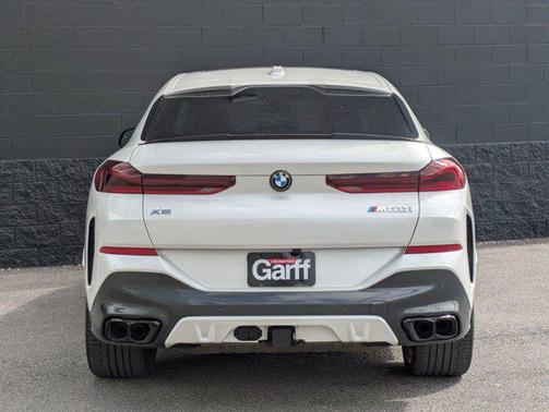 2024 BMW X6 M60i