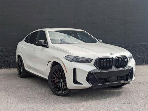 2024 BMW X6 M60i