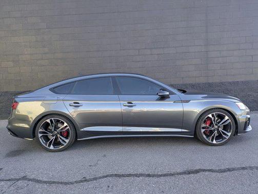 2022 Audi S5 Premium Plus TFSI quattro Tiptronic