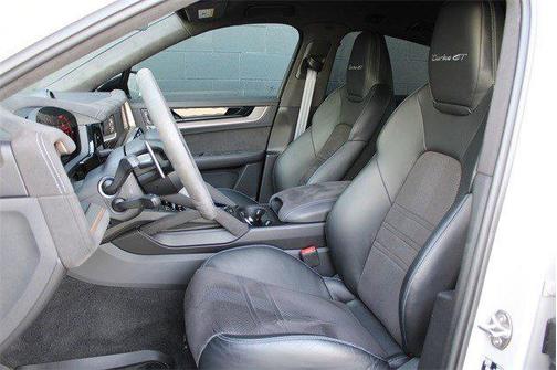 2024 Porsche Cayenne Turbo GT