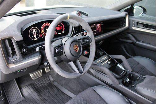 2024 Porsche Cayenne Turbo GT