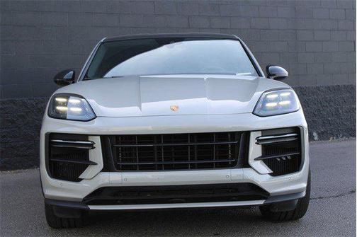 2024 Porsche Cayenne Turbo GT