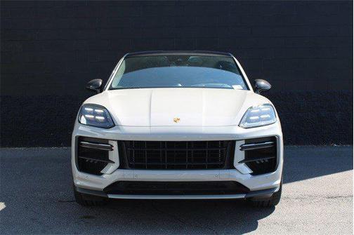 2024 Porsche Cayenne Turbo GT