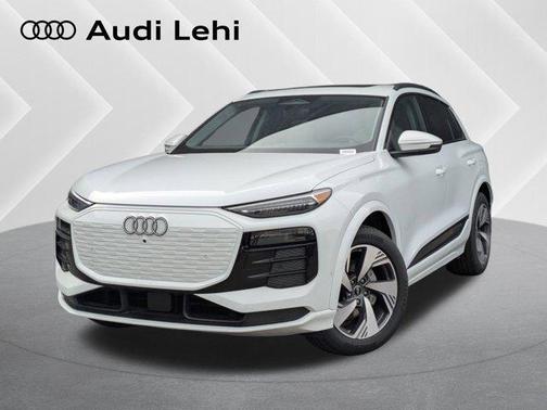 2025 Audi Q6 e-tron Premium Plus quattro
