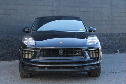2023 Porsche Macan S