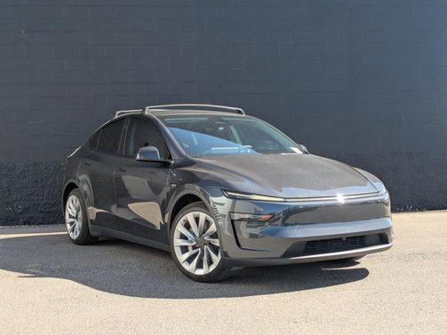 2026 Tesla Model Y Long Range Dual Motor All-Wheel Drive