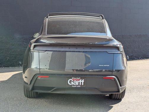 2026 Tesla Model Y Long Range Dual Motor All-Wheel Drive
