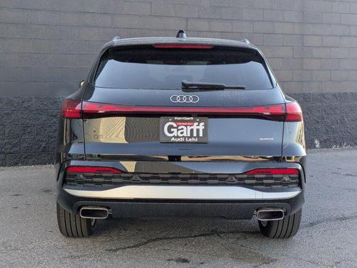 2025 Audi Q5 Prestige TFSI quattro S tronic