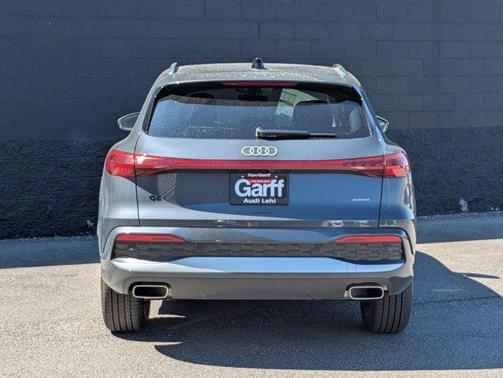 2025 Audi Q5 Premium