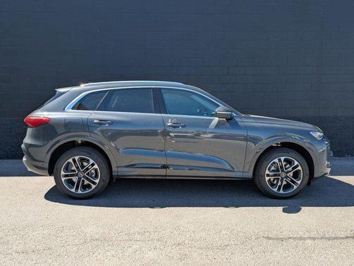 2025 Audi Q5 Premium