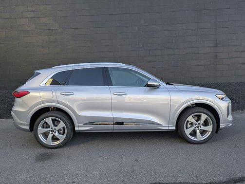 2025 Audi Q5 Prestige