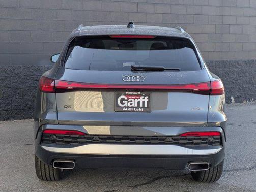 2025 Audi Q5 Prestige TFSI quattro S tronic