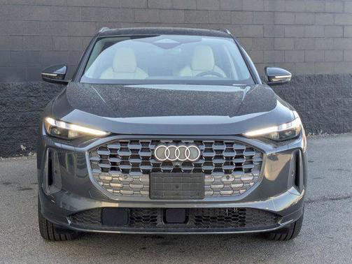 2025 Audi Q5 Prestige TFSI quattro S tronic