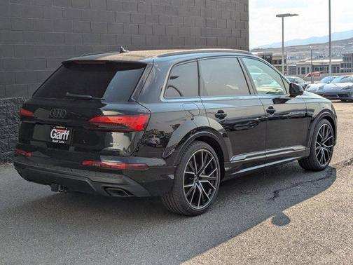2025 Audi Q7 55 Prestige
