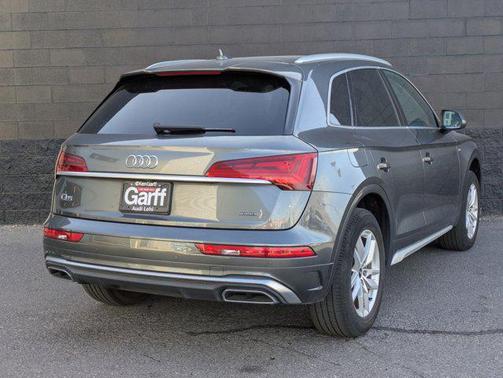 2022 Audi Q5 45 S line Premium