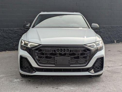 2026 Audi SQ8 4.0T Prestige