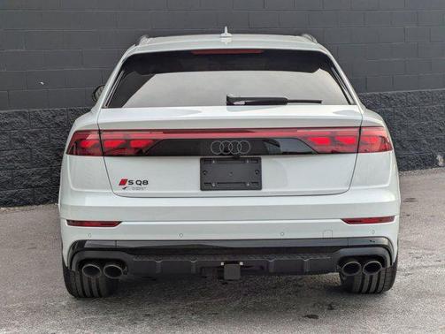 2026 Audi SQ8 4.0T Prestige