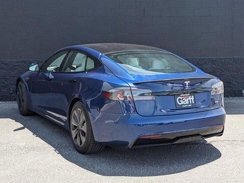 2021 Tesla Model S Plaid