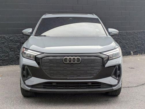 2024 Audi Q4 e-tron Premium Plus 50 quattro