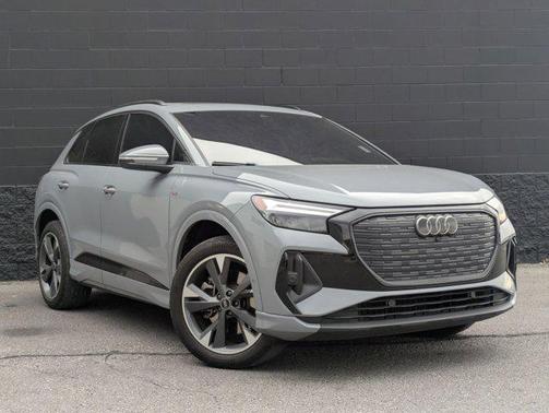 2024 Audi Q4 e-tron Premium Plus 50 quattro