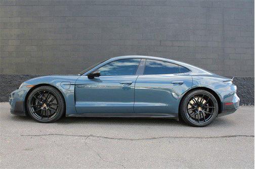 2025 Porsche Taycan Turbo GT