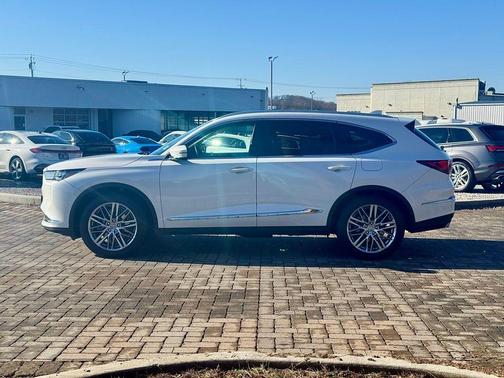 2023 Acura MDX Advance