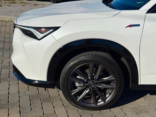 Platinum White Pearl 2025 Acura ADX A-Spec