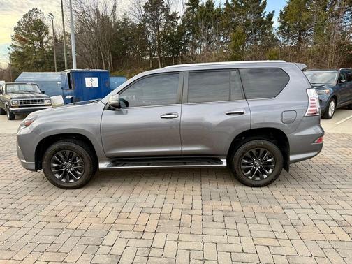2023 Lexus GX 460 Base