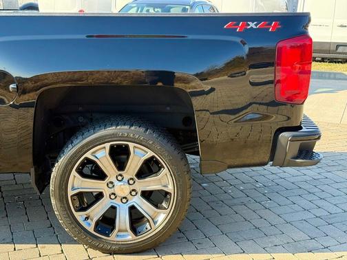 2018 Chevrolet Silverado 1500 High Country