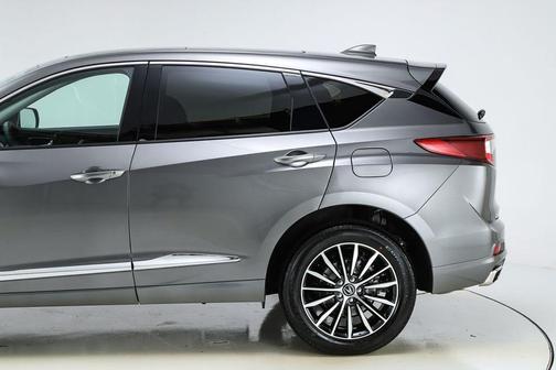 2025 Acura RDX Advance Package