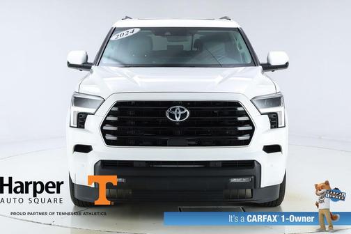 2024 Toyota Sequoia SR5