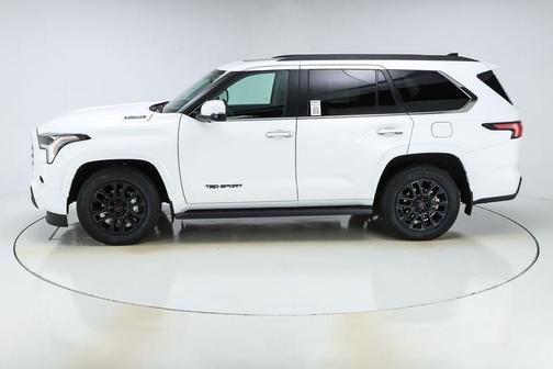 2024 Toyota Sequoia SR5