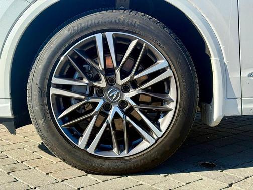 2025 Acura MDX Advance Package