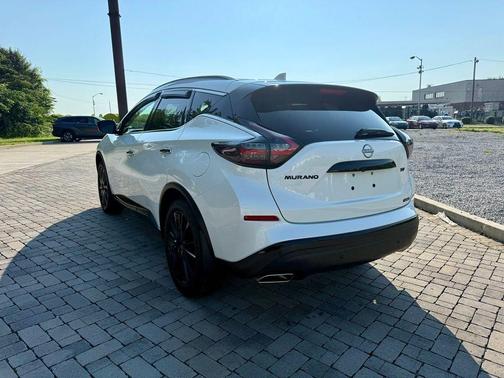 2023 Nissan Murano SV