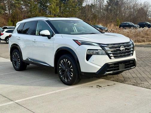 2024 Nissan Rogue Platinum