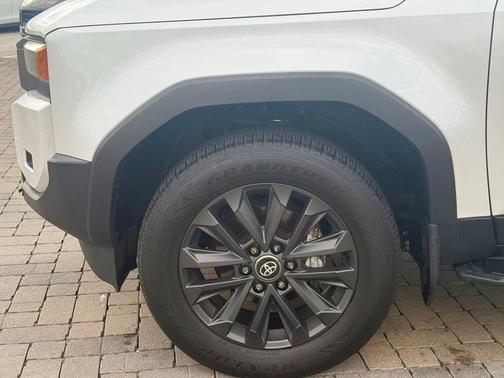 2024 Toyota Land Cruiser Base