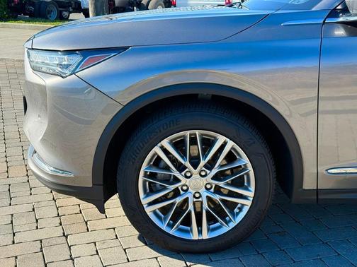 2023 Acura MDX Advance