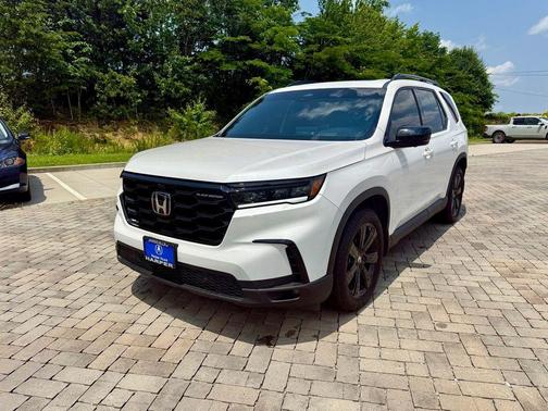 2025 Honda Pilot Black Edition