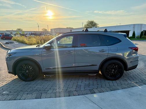 2025 Acura MDX A-Spec Advance