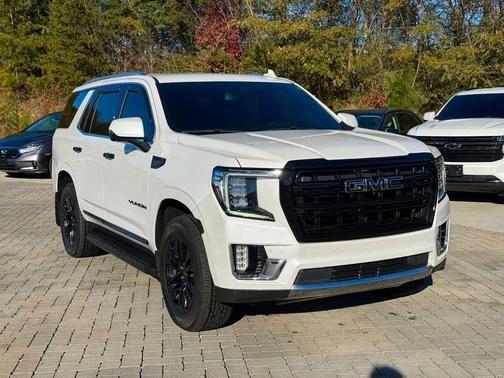 2024 GMC Yukon SLT